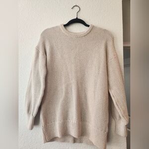 Old Navy Cream Crew Neck Sweater
